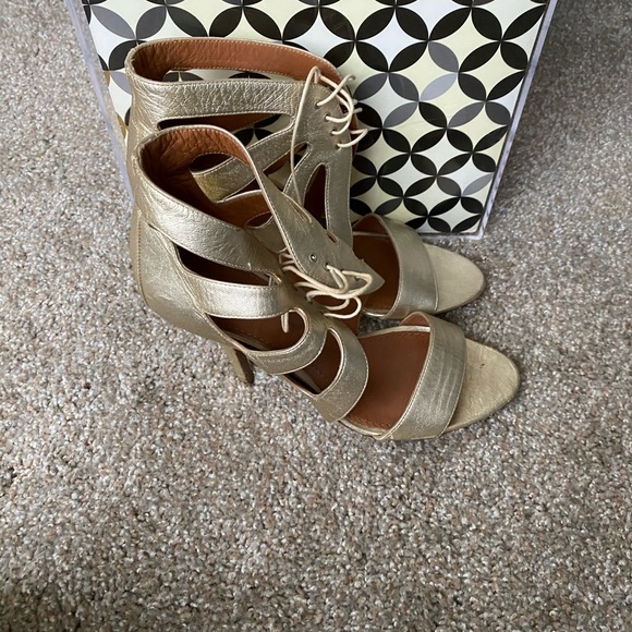 Givenchy Heels - Picture 2 of 4